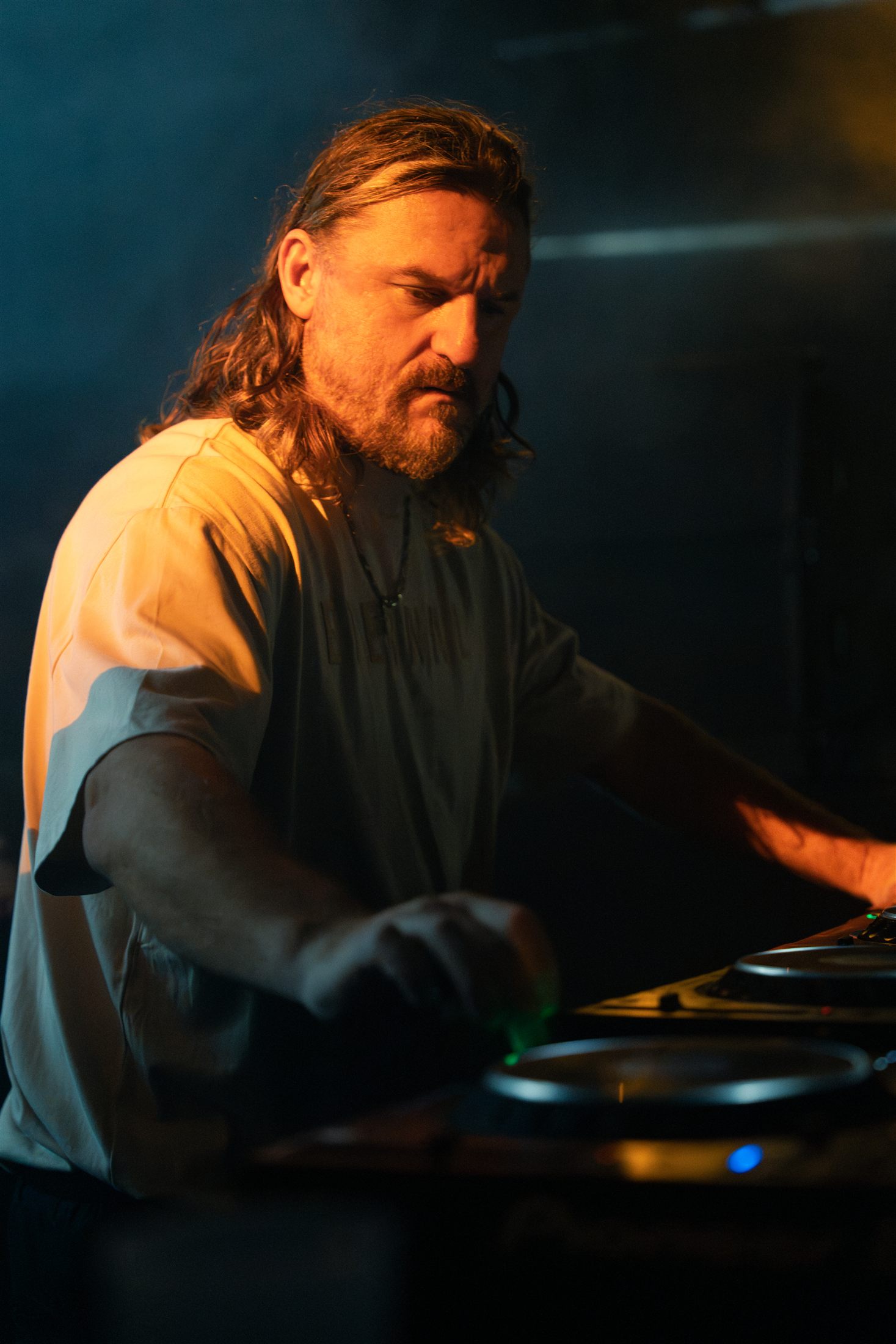 Solomun pinchando en directo en Sonorama Ribera - fotografía de Noland Live